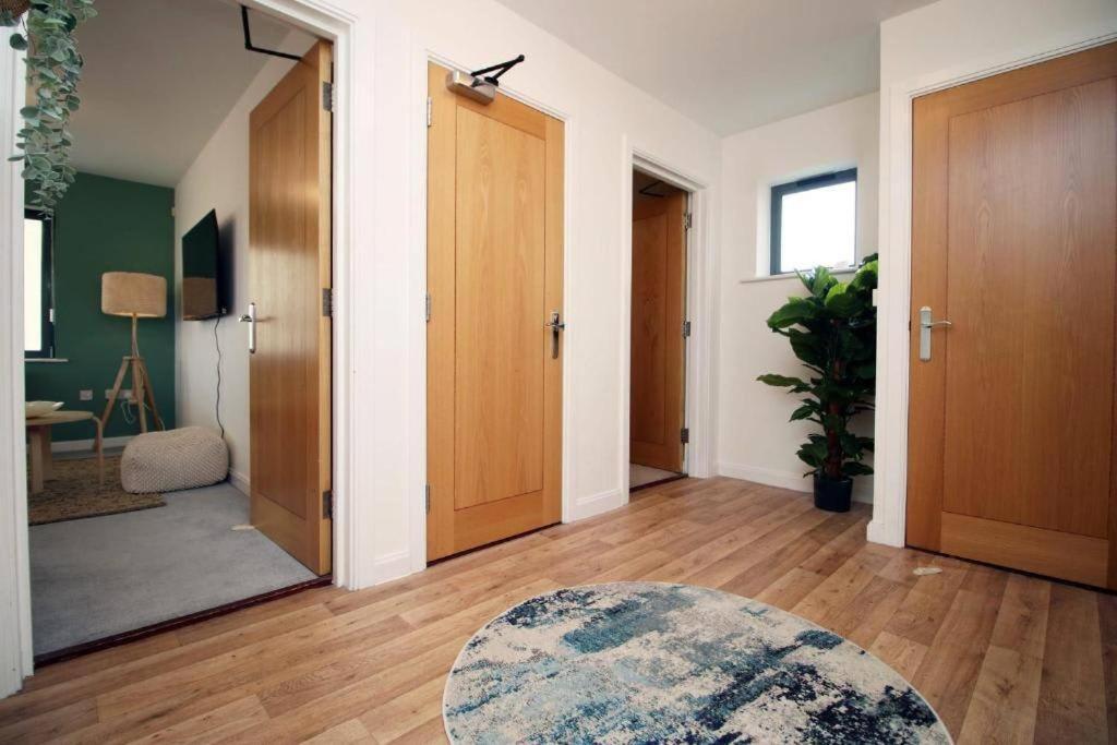 The Observatory By Mia Living 2 Bedroom Apartment Overlooking Swansea Beach With Free Parking Buitenkant foto