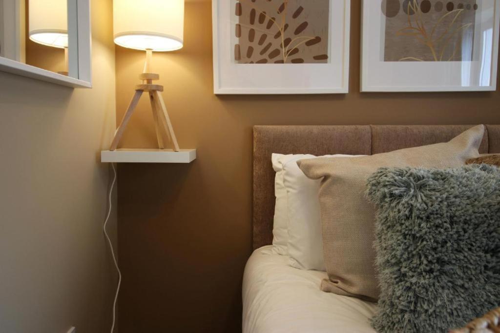 The Observatory By Mia Living 2 Bedroom Apartment Overlooking Swansea Beach With Free Parking Buitenkant foto